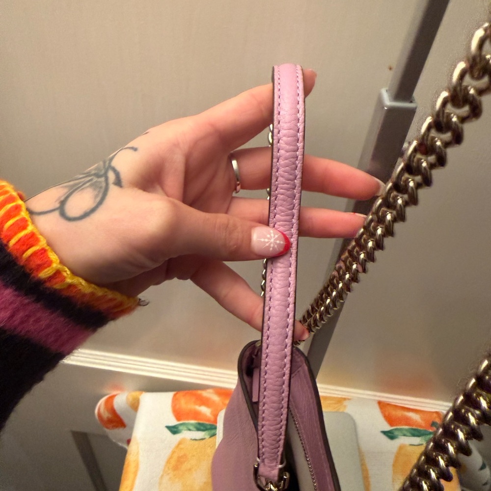 Kate Spade Lavender Crossbody/Shoulder Bag with Chain Straps - Picture 4 of 11